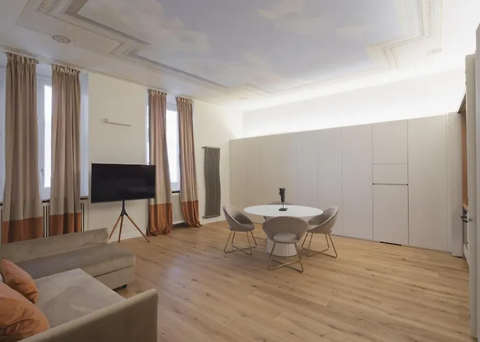 Torre Capranica Aparthotel Rome