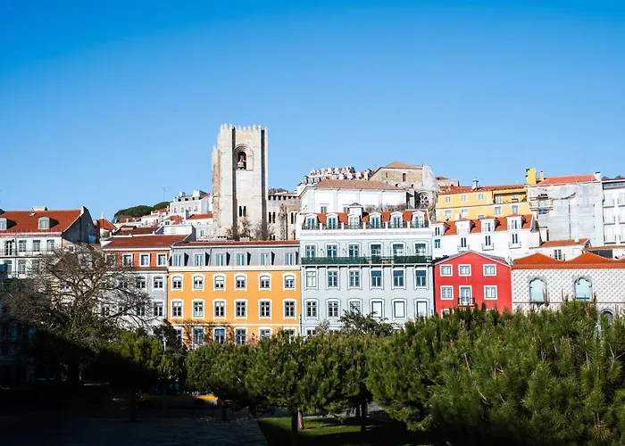 Almalusa Alfama Lisbon
