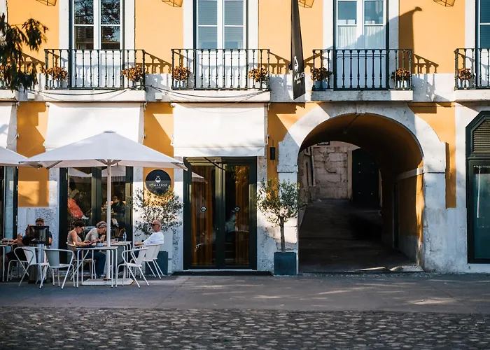 Almalusa Alfama Lisbon