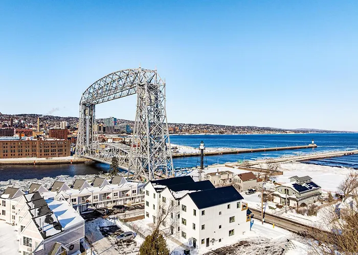Dragestil Park Point Aparthotel By Heirloom Boutique Collection Duluth
