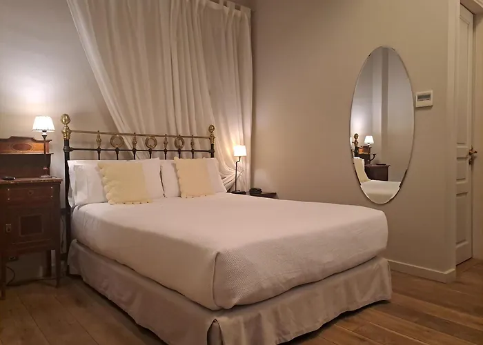 Circa 1905 Bed & Breakfast Barcelona