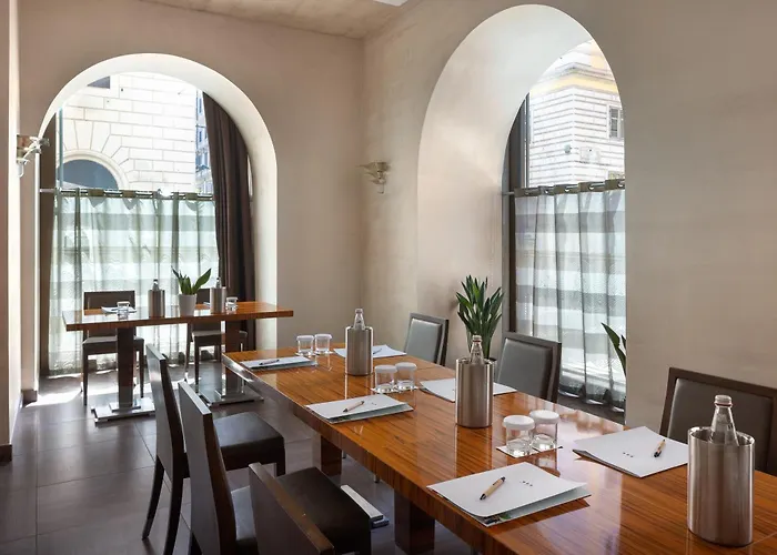 Una Hotels Deco Roma