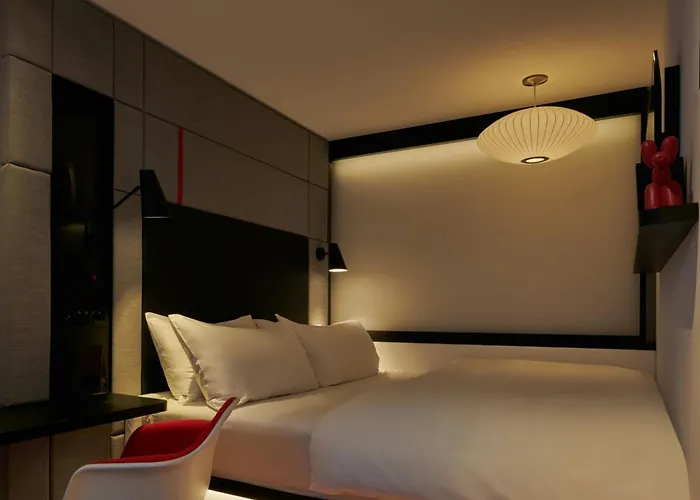Citizenm London Victoria Station Hotel
