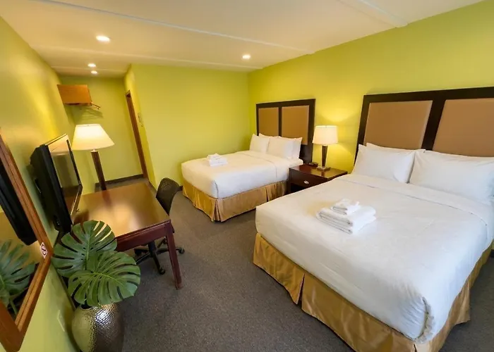 6032 Persepolis Inn Niagara Falls