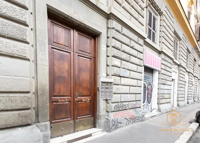 Imperium Vittorio Central Guesthouse - 4 Bdr, City Center, 100Mt To Train Station, Pvt Bathrooms, A-C Rome
