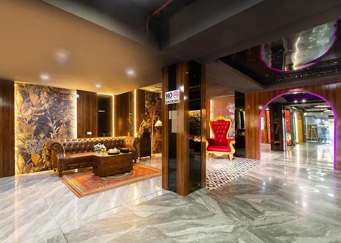Tan Binh Romantic Hotel - San Bay Tsn Nha Ga T3 Ho Chi Minh City