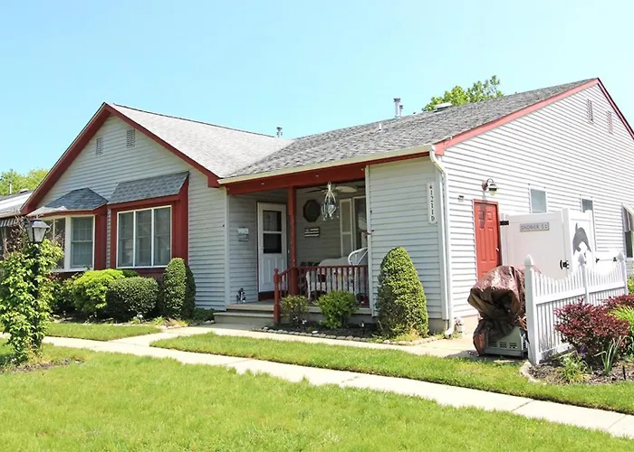 Village Green Getaway Unit D Cape May