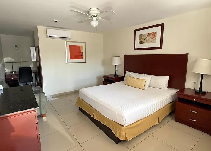 Hotel Presidente Ensenada