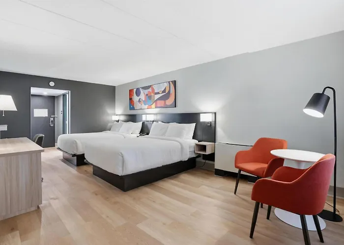 Seven Oaks Hotel Regina, Surestay Collection By Best Western