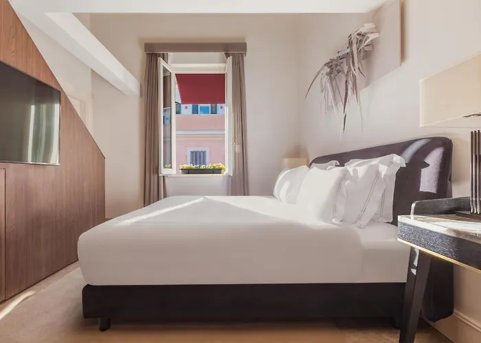 The First Dolce - Preferred Hotels & Resorts Rome