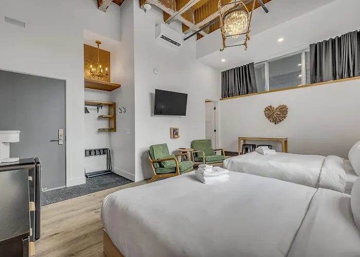La Sainte Paix Hotel Quebec City