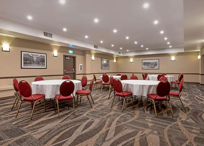 Best Western Plus Baker Street Inn Nelson
