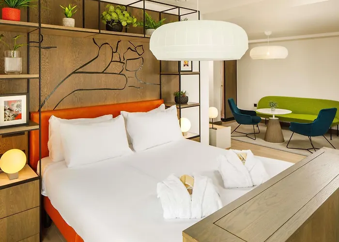 Ibis Styles Edinburgh St Andrew Square Hotel