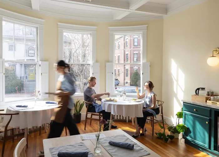 The West End Collection On Pine Bed & Breakfast Portland