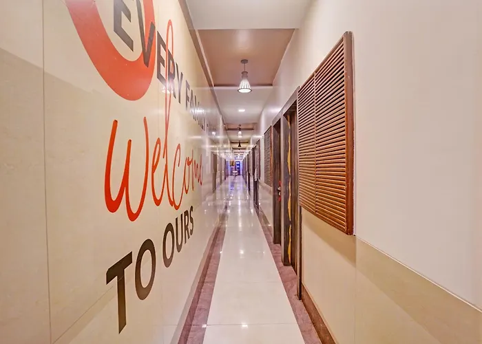 Collection O Golden Tulipz Boutique Hotel Mumbai