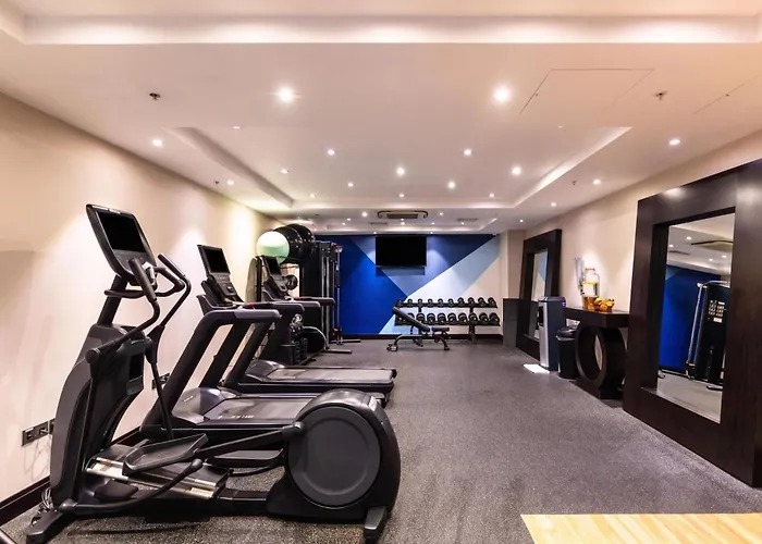 Doubletree By Hilton London Victoria Hotel
