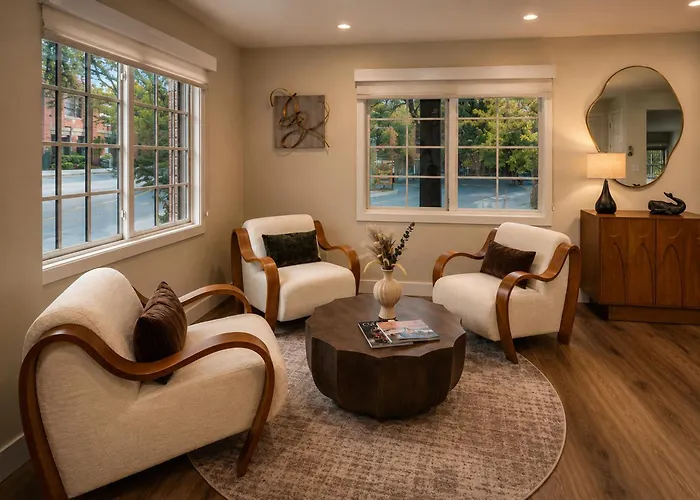 Wayside Inn Carmel-by-the-Sea