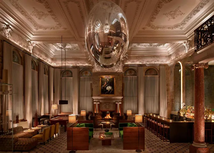 The London Edition