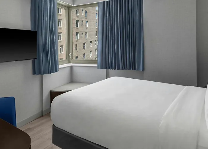 Four Points By Sheraton New York Downtown