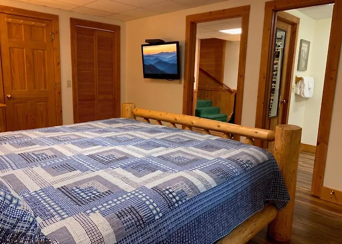 Er65 - Eagles Point - Great Location, Close To All The Action! Cabin Pigeon Forge