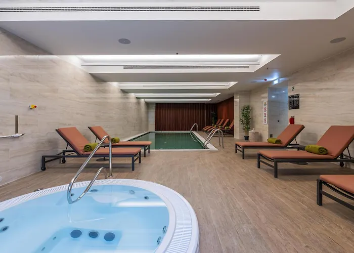 Cenica Porto Hotel, Curio Collection By Hilton