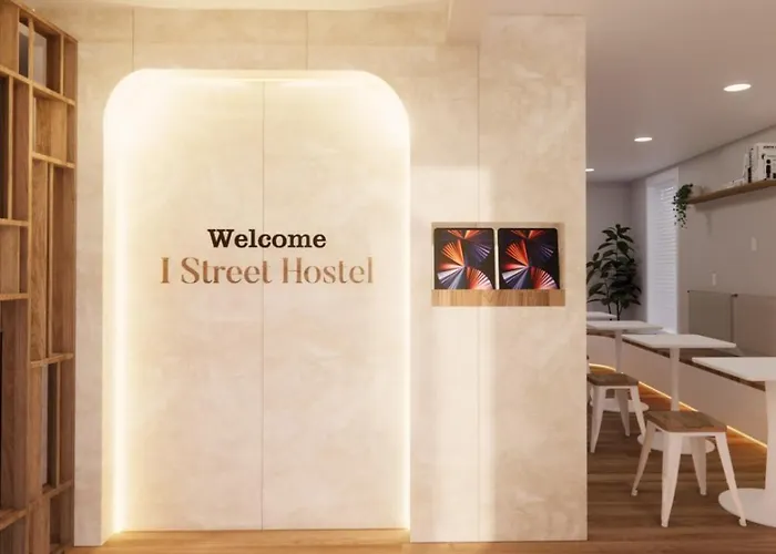 I Street Capsule Hostel Washington