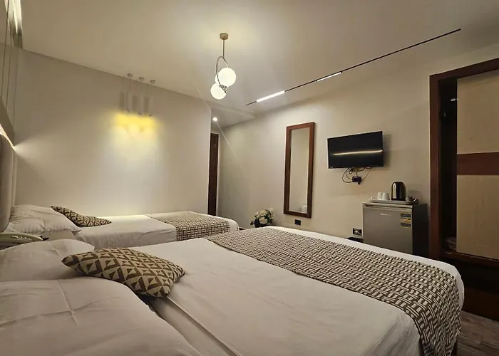 Aura Garden City Hotel Cairo