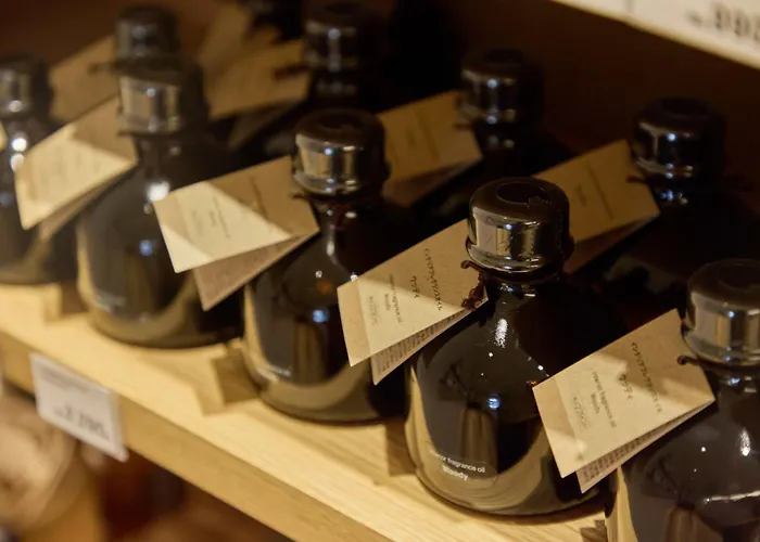 Muji Base Kyoto Kiyomizu 無印良品の宿