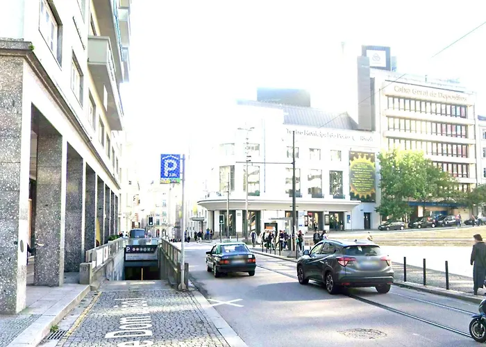 Rivoli Cinema Hostel Porto