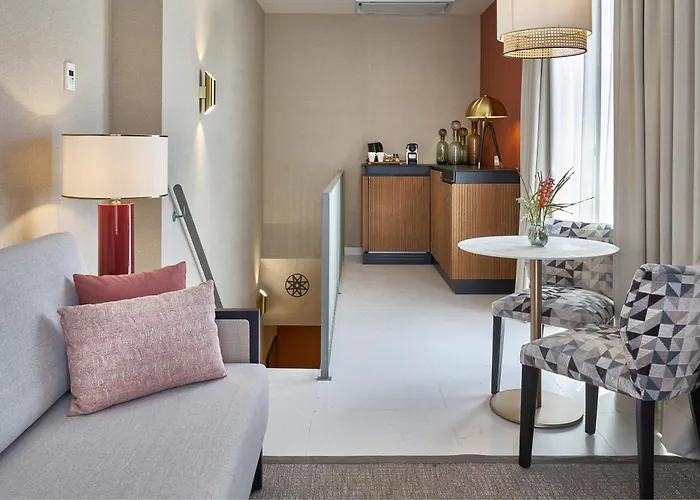 Vincci Molviedro Suites Apartments Seville