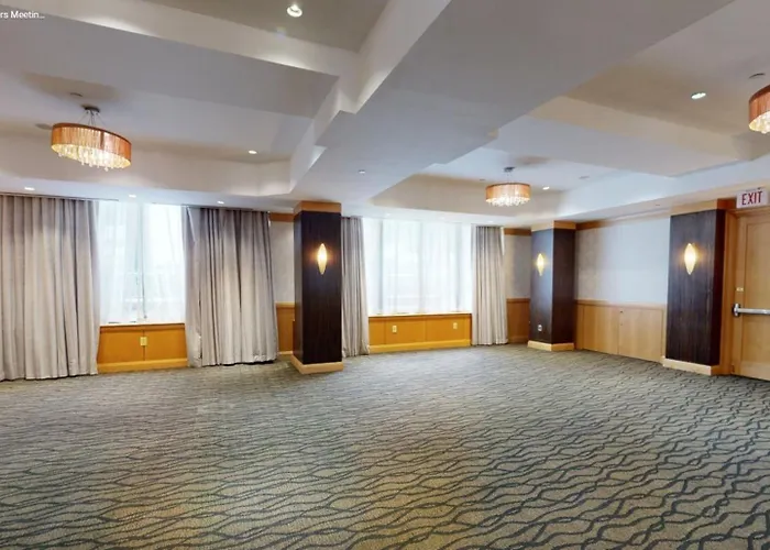 Beacon Hotel & Corporate Quarters Washington