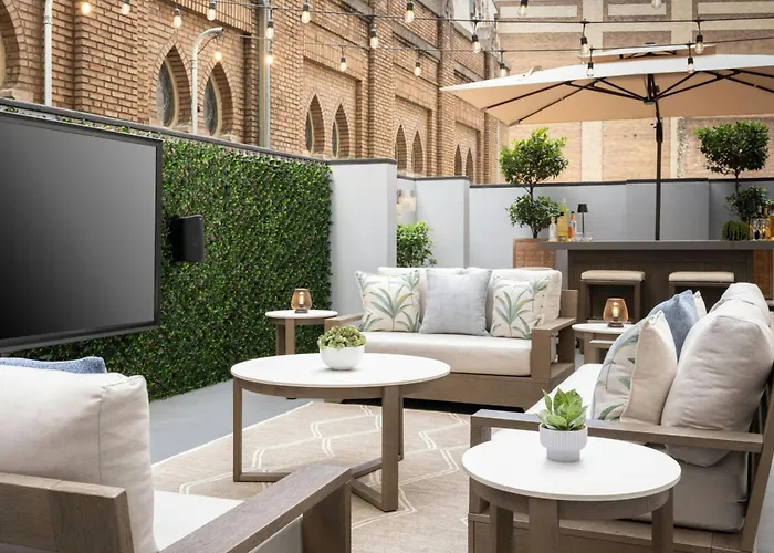 Renaissance New Orleans Pere Marquette French Quarter Area Hotel