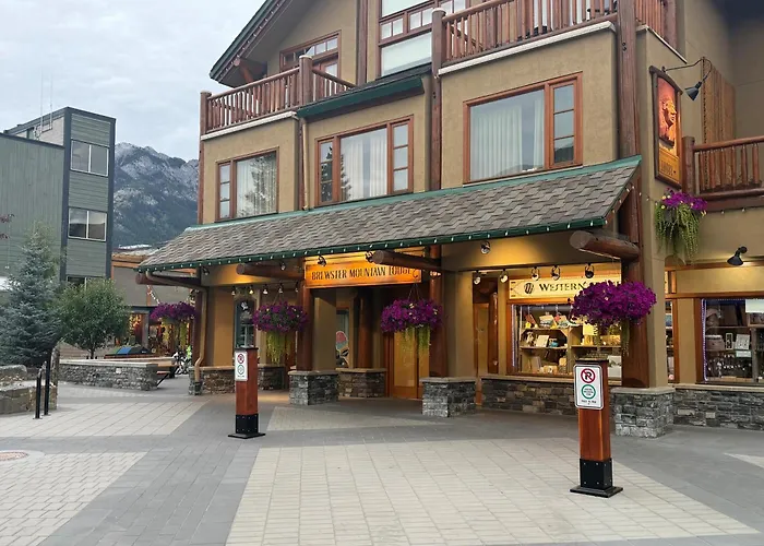 Brewster Mountain Lodge Banff