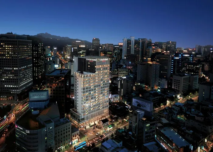 Courtyard By Marriott Seoul Myeongdong Hotel