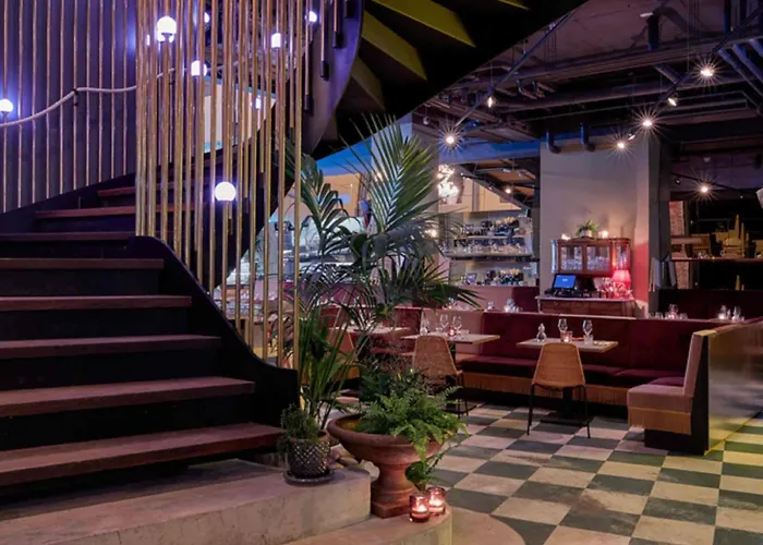 25Hours Hotel The Royal Bavarian Munich