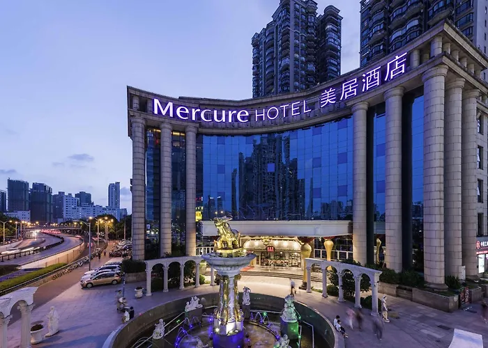 Mercure Shanghai Yu Garden On The Bund - 5 Mins Taxi To Nanjing Road And Bund