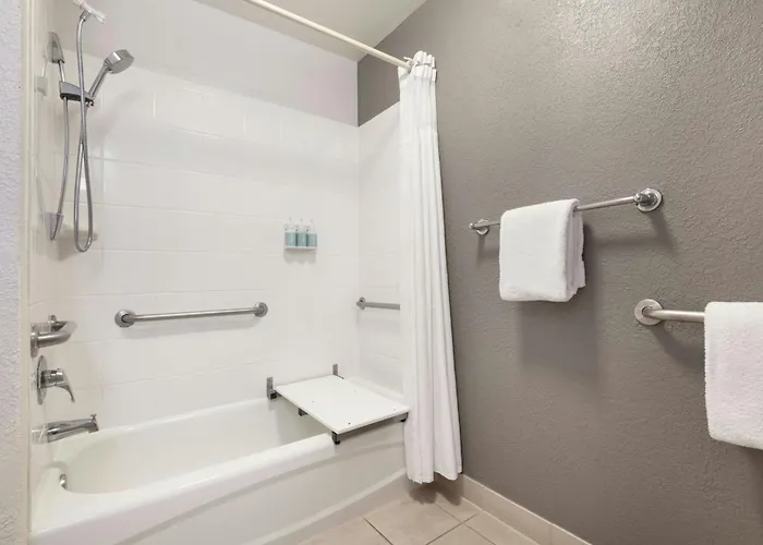 Courtyard By Marriott Boise Downtown Hotel