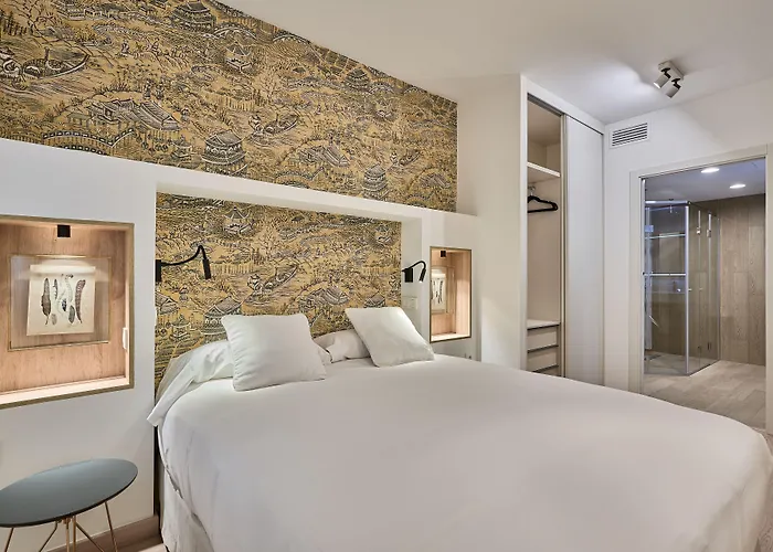Eleven Apartments Real De La Carreteria, By Homing U Seville
