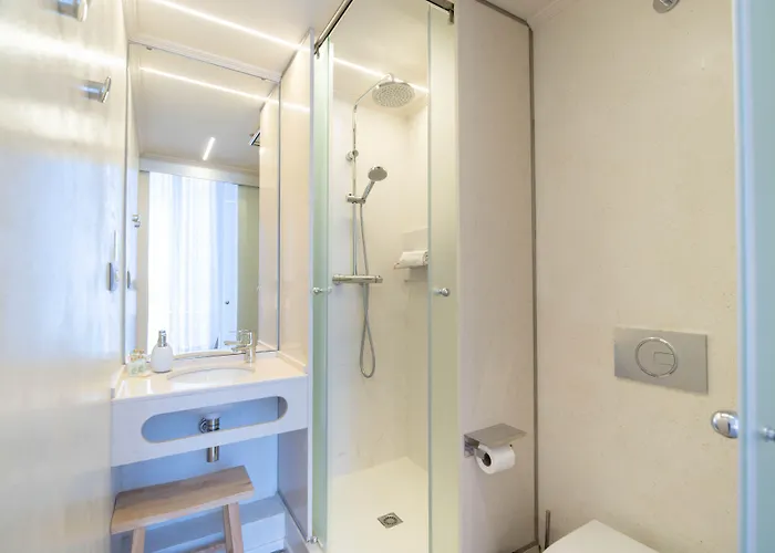 Feelathome Casa Bertrand Barcelona