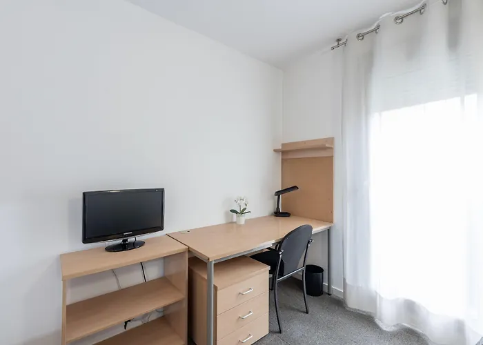 Residencia Universitaria Resa Campus Del Mar Barcelona