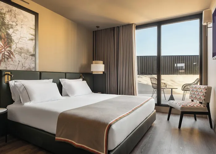 Dorma Essenzia Porto Hotel