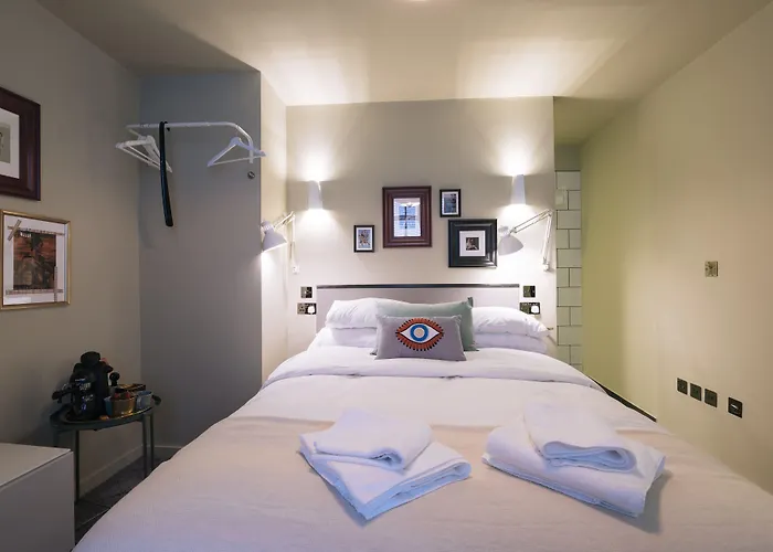 The Warwick By Nestor Hotel London