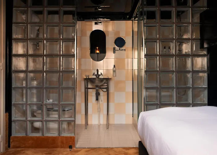 Hotel Chateau D'Eau Paris