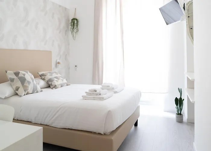 White Gioberti Guesthouse Rome