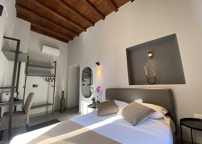 Soha Piazza Di Spagna Boutique Rome
