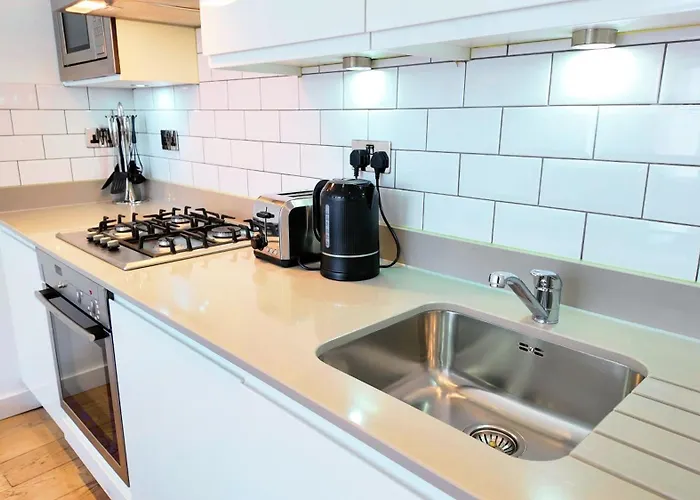 Trafalgar Square By Excel Apartments London