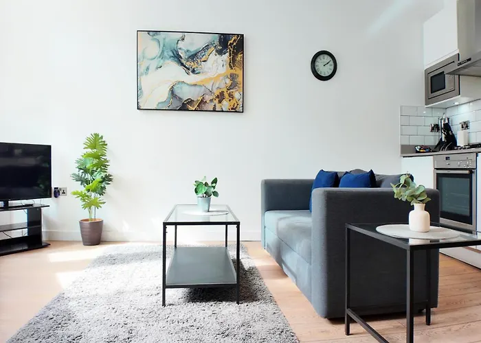 Trafalgar Square By Excel Apartments London