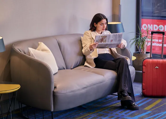 City Sleeper At Royal National Hotel London