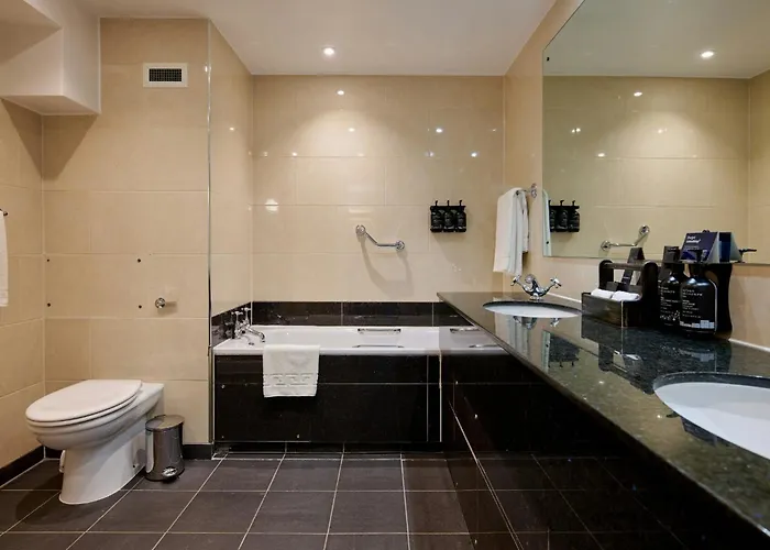 Bedford Hotel London