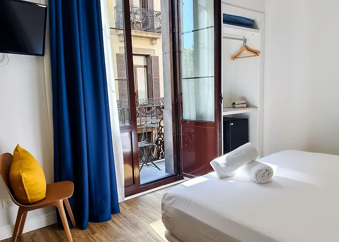 Som Nit Born Hotel Barcelona